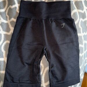 GYMSHARK biker shorts